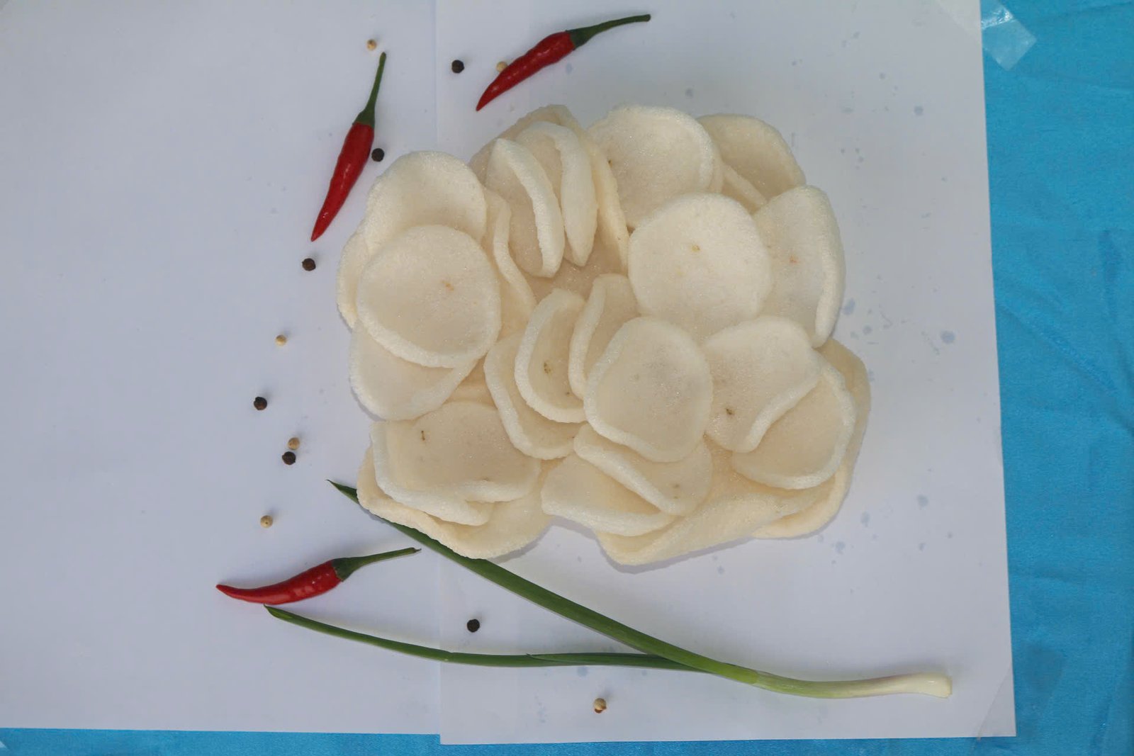 Mini Prawn Crackers 100g - ảnh 2